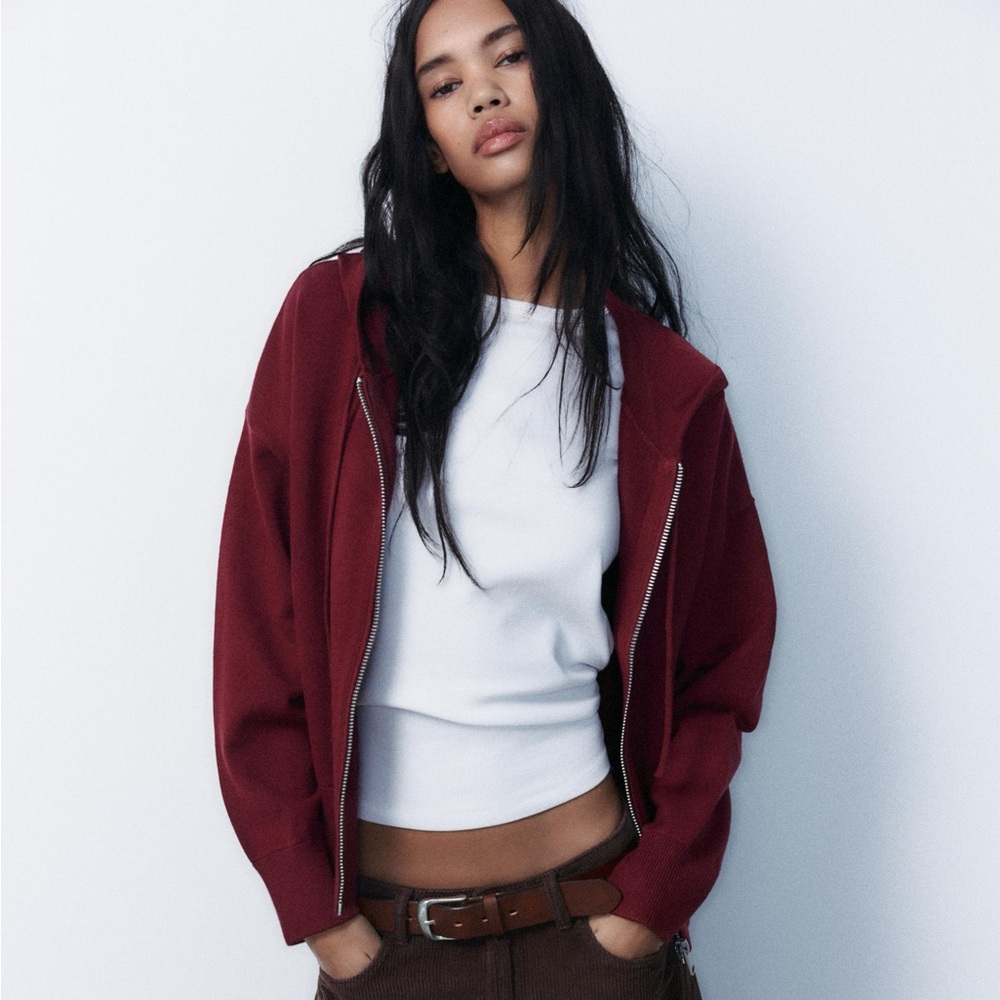 ZARA HOODED KNIT SWEATSHIRT